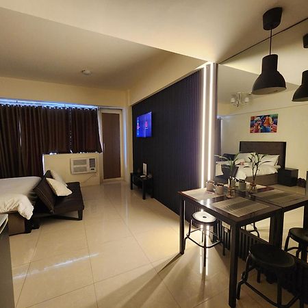 Palm Tree Villas Pasay Exteriör bild